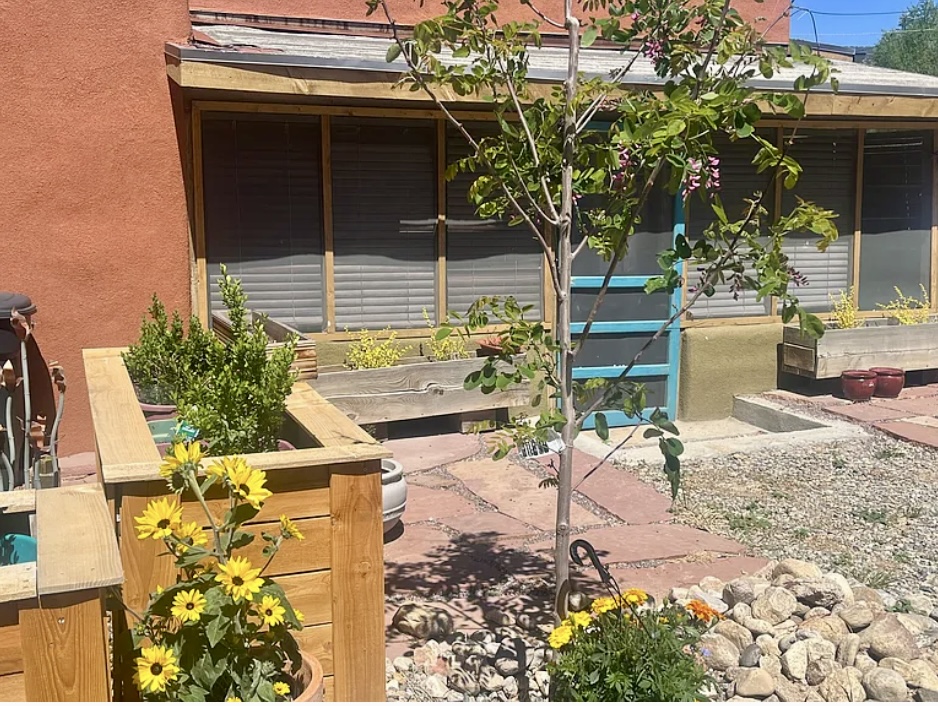 34 Saint Francis Plaza