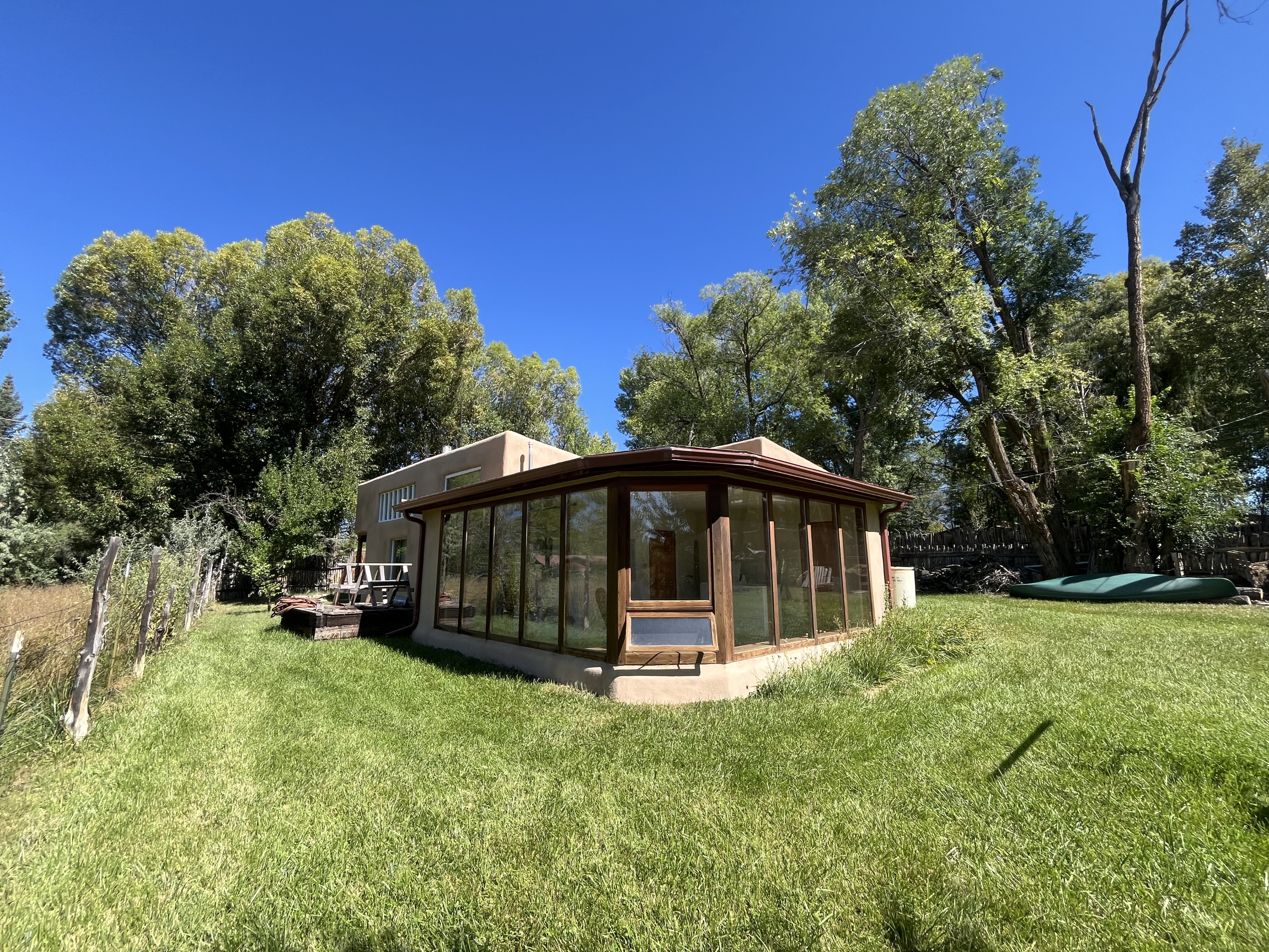 507A Upper Ranchitos Road